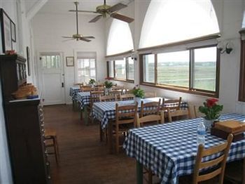 The Pelican Inn Полис-Айленд Экстерьер фото
